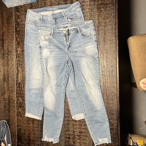 Bundle of 2 Old Navy Rockstar jeans